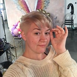 Meet your Posher, Riannon